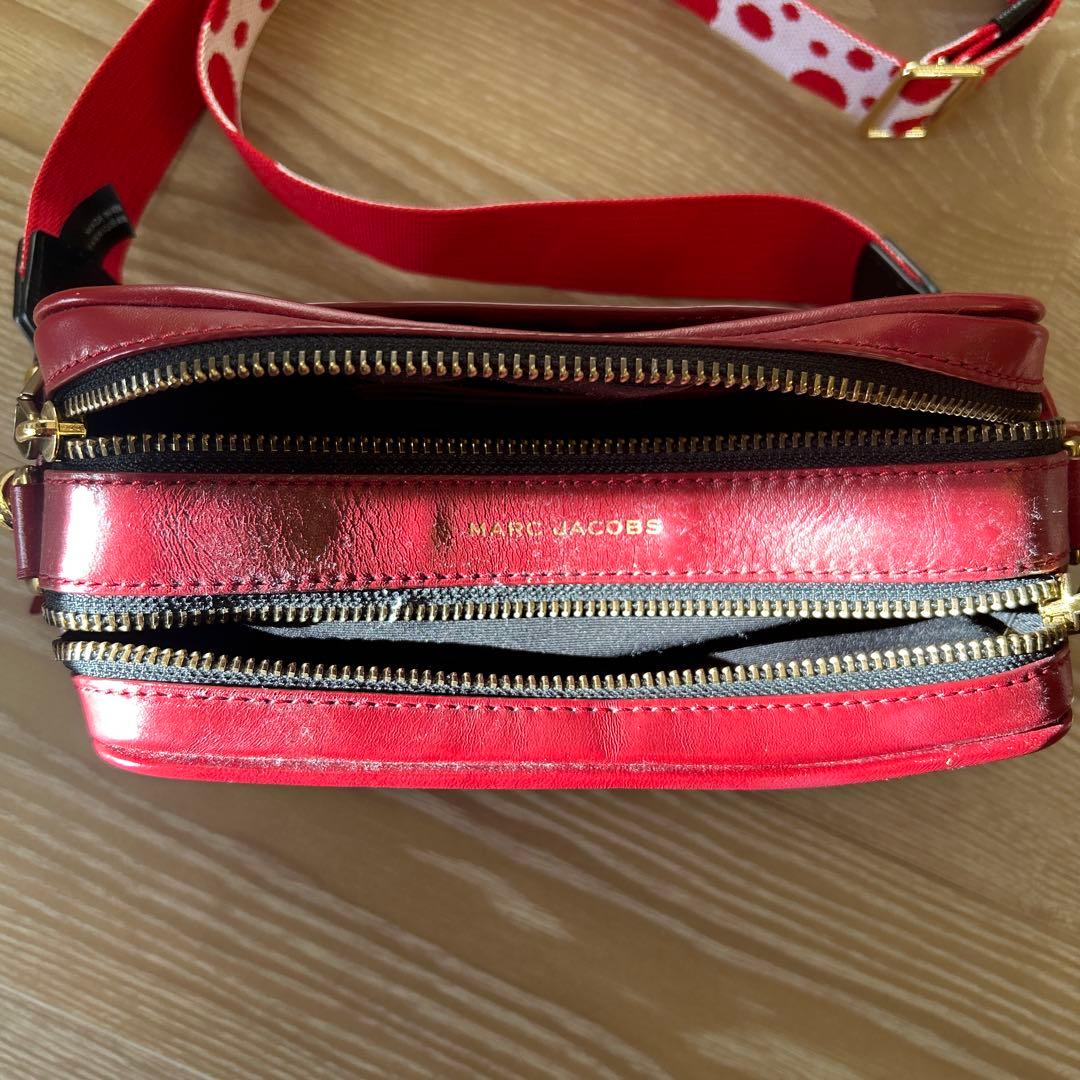 MARCJACOBSショルダーバッグお得なショルダーストラップ別売りの物と2個付