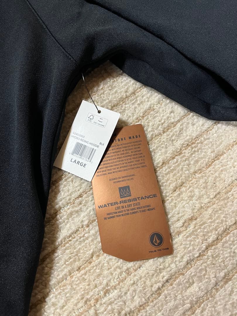 VOLCOM スノーボード　フード付きスウェットウェア　Ｌサイズセット