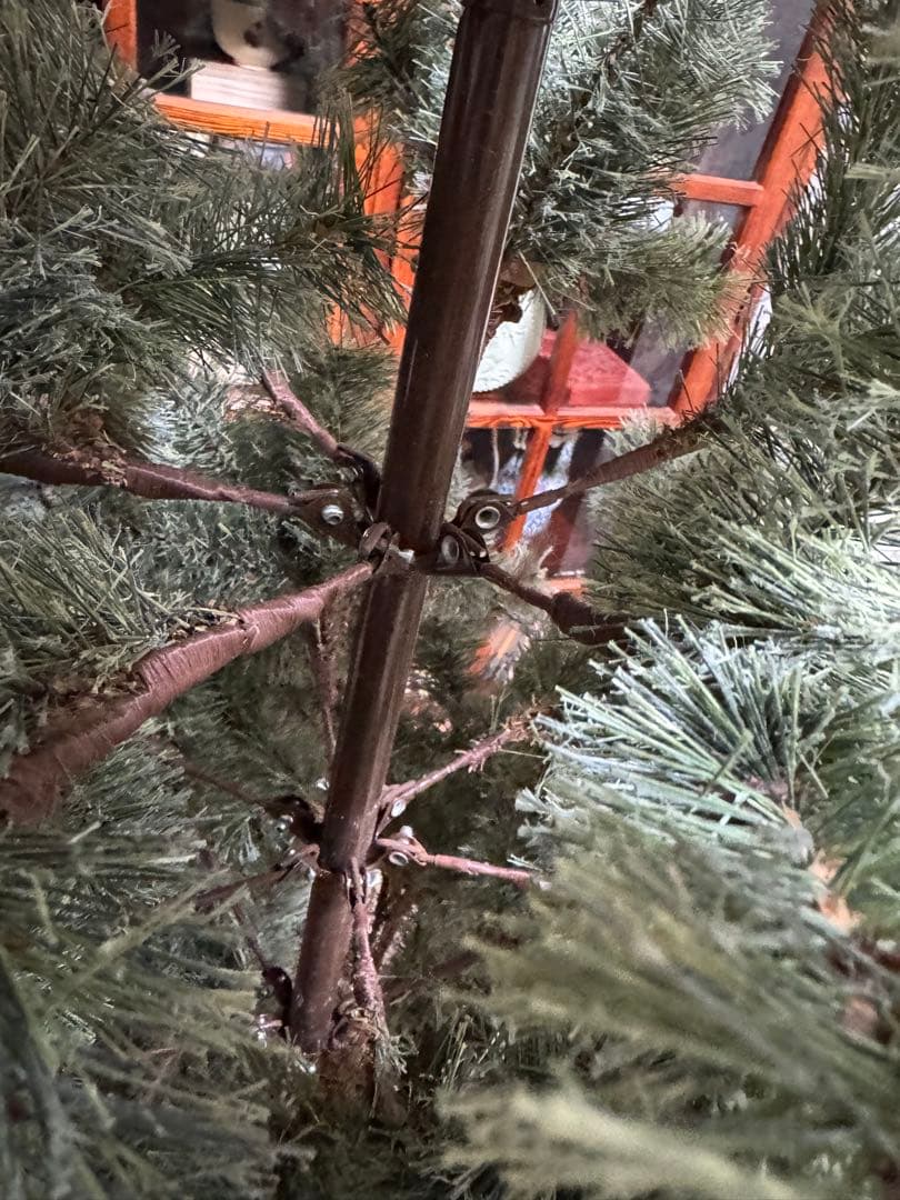 クリスマスツリー 240cm 大型サイズ 飾り付き ホワイトガーランド付き