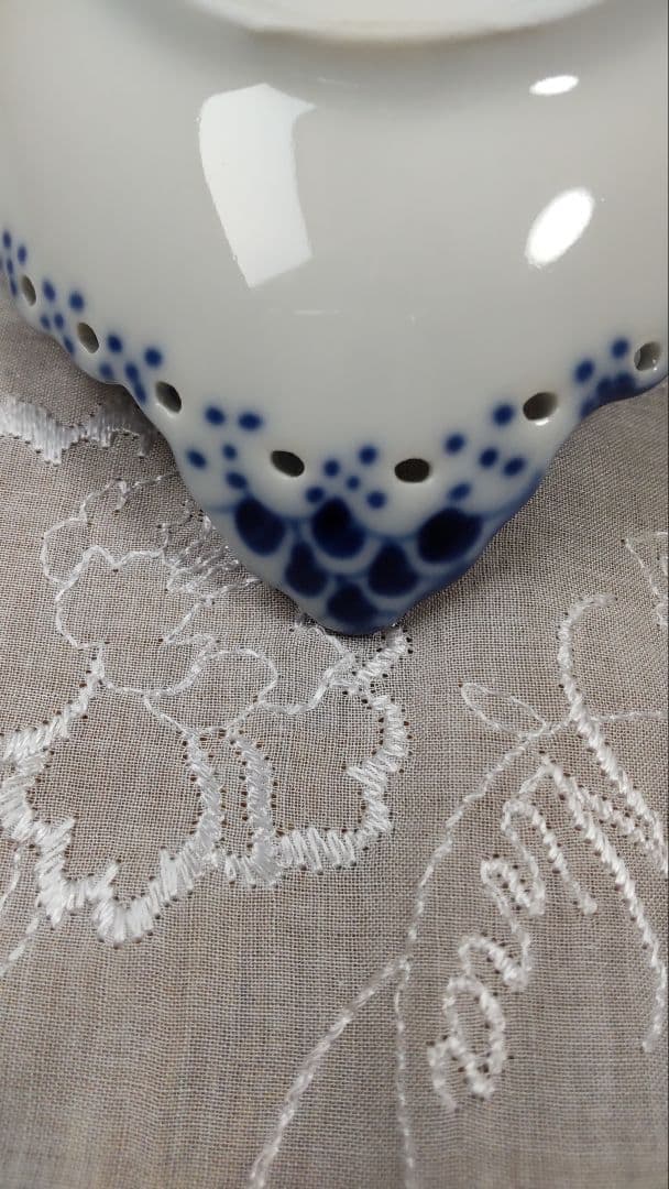 ロイヤルコペンハーゲンブルーフルーテッドフルレース　ピックルディッシュ