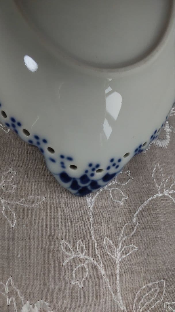 ロイヤルコペンハーゲンブルーフルーテッドフルレース　ピックルディッシュ