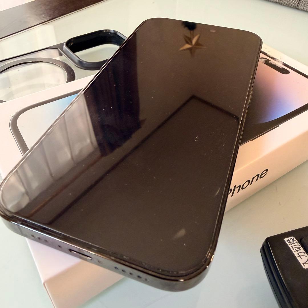 Apple iPhone 14 Pro ブラック シャッター音無 256Gb