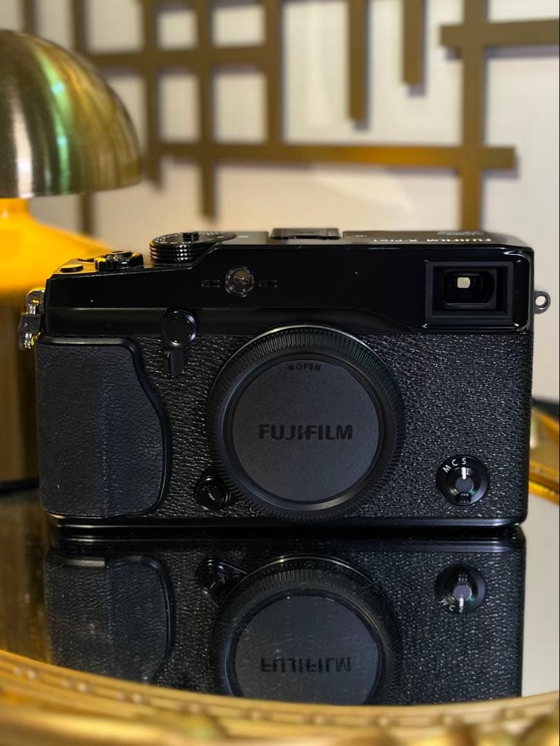FUJIFILM X-Pro1 ボディ 美品 レザーケース付き 動作確認済み