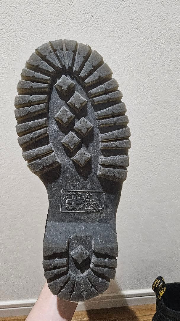 Dr. Martens ブラック 厚底ブーツ　箱無し