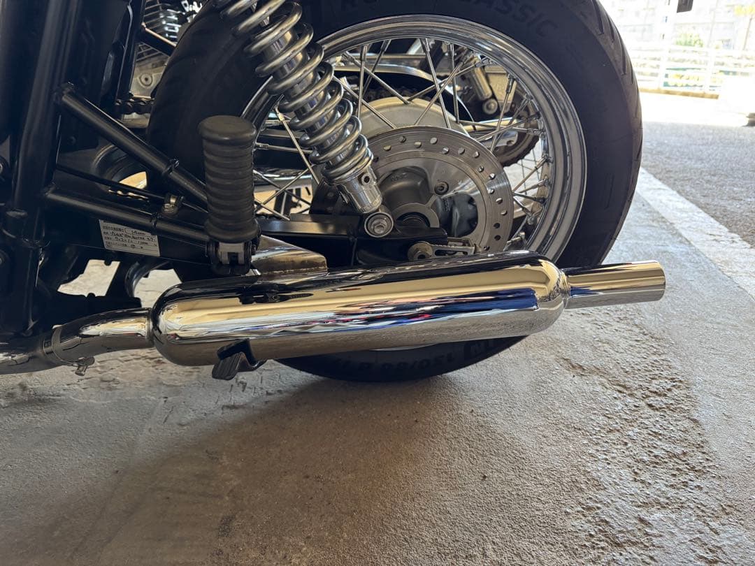 大和ステンレス　スリップオンマフラー（トライアンフボンネビルT100空冷用）