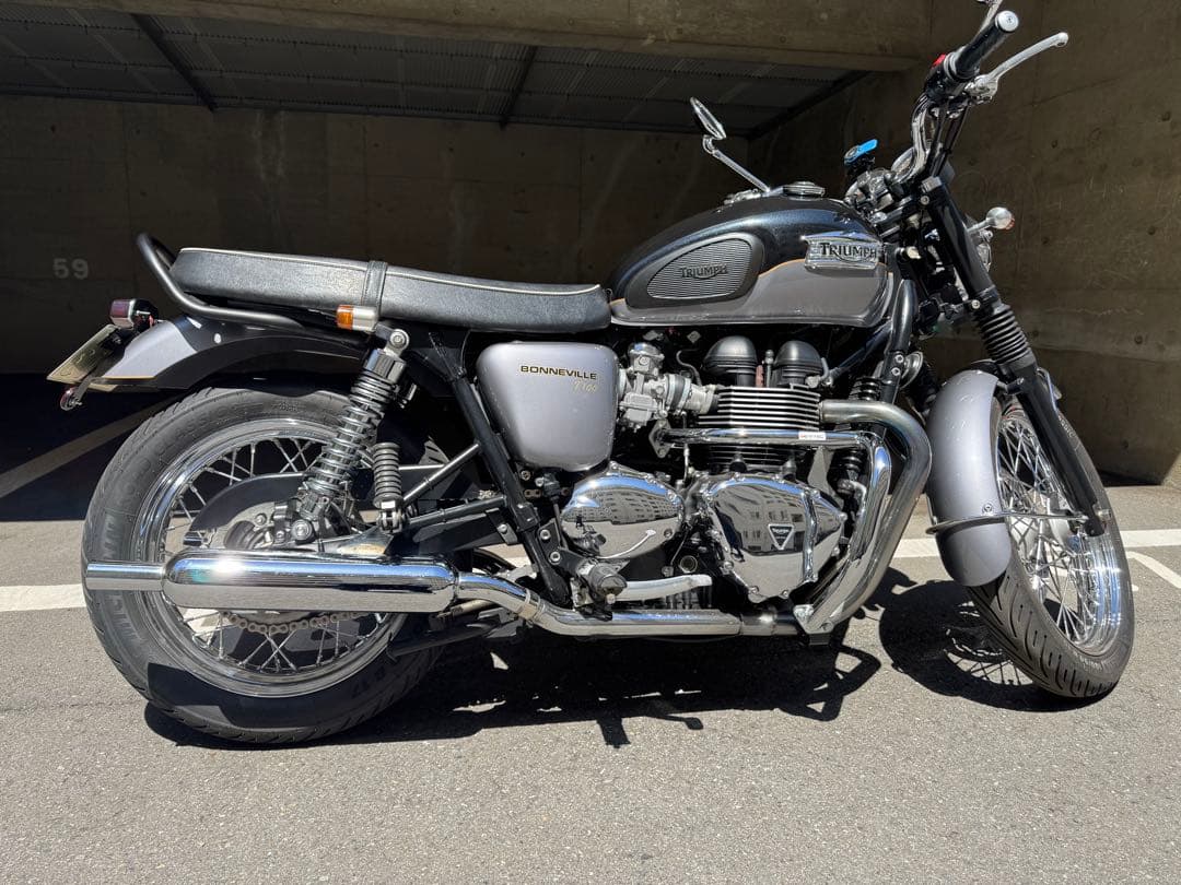 大和ステンレス　スリップオンマフラー（トライアンフボンネビルT100空冷用）