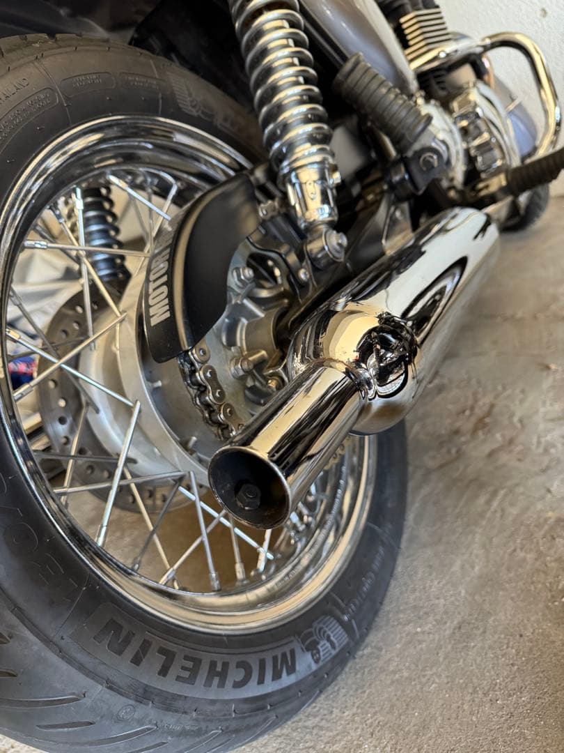 大和ステンレス　スリップオンマフラー（トライアンフボンネビルT100空冷用）