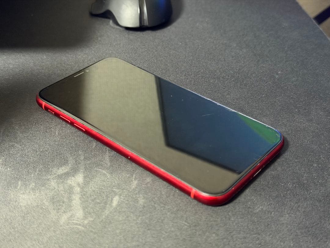 iPhone xr 赤 本体 背面ひび割れあり ジャンク