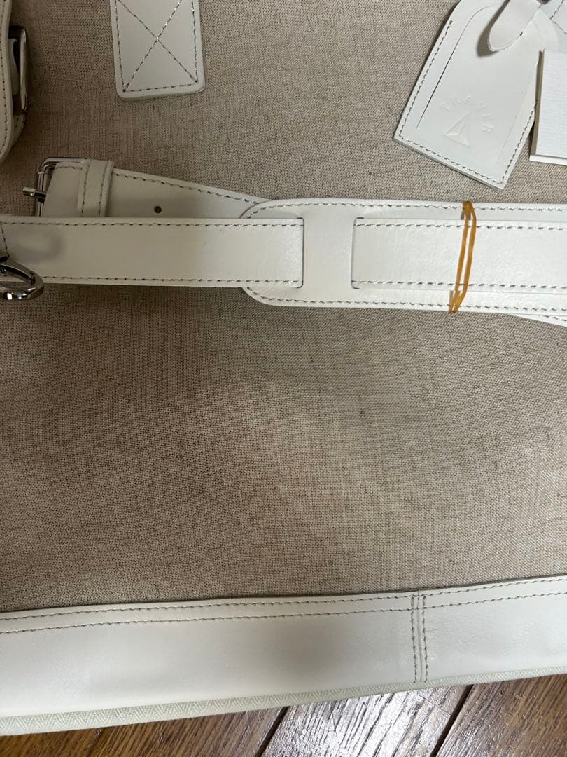 TRAVER ガーメントバッグ ベージュ