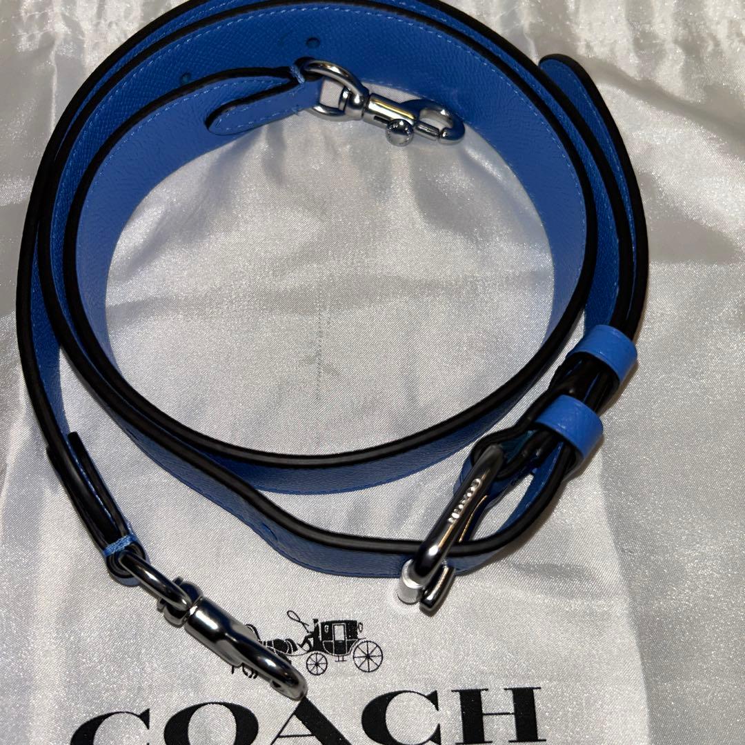 タグ付新品【COACH】ショルダーバッグ　青色