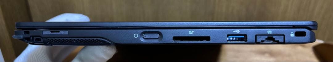 LIFEBOOK U9310X/D LTE 軽量薄型タブレットPCバッテリー良好