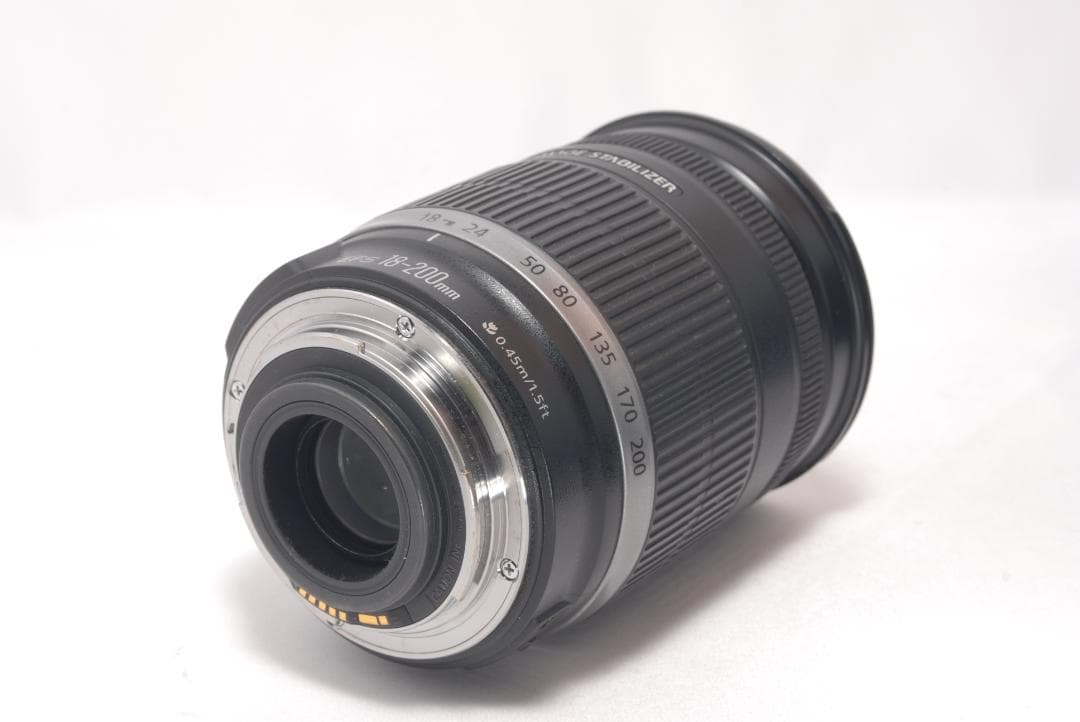 ⭐️これ一本で幅広く⭐️Canon EF-S 18-200mm IS キャノン