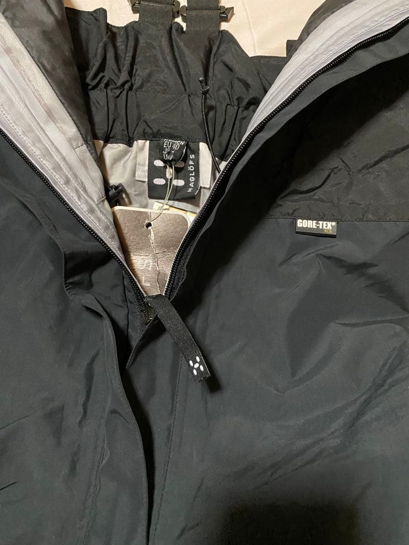 ホグロフス スノービブパンツ ゴアテックス　新品未使用タグ付き