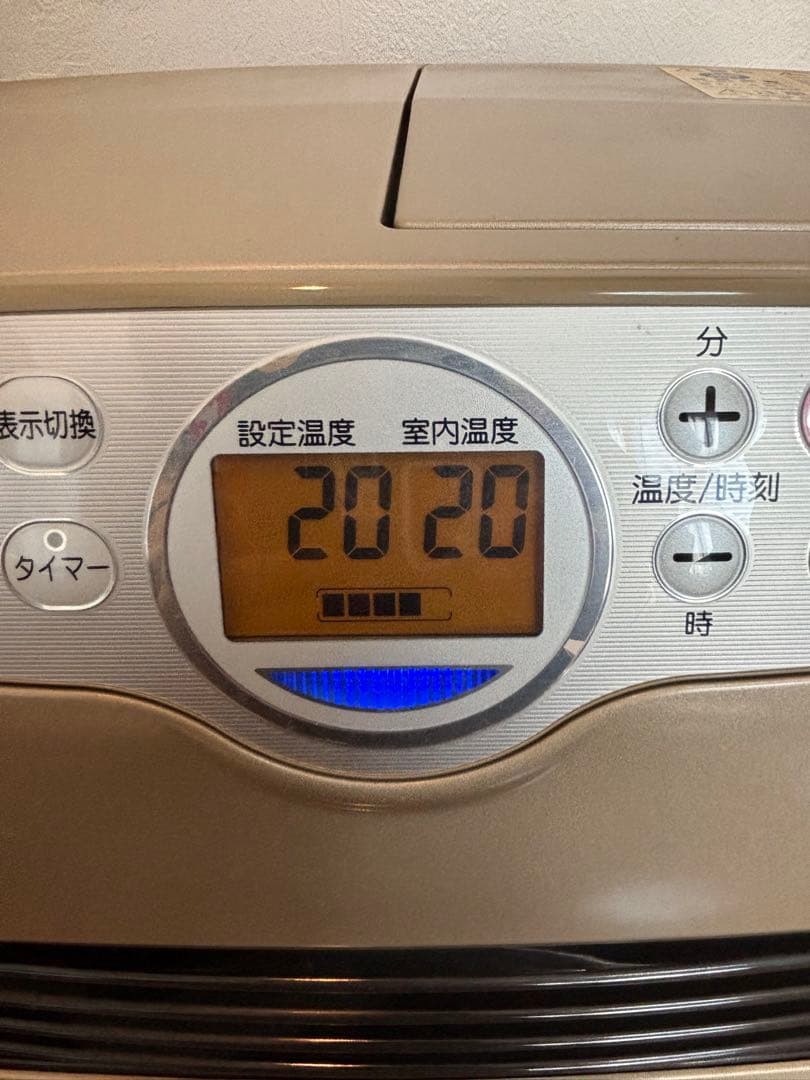 菅161 お勧め美品　整備済　コロナファンヒーター　〜13畳