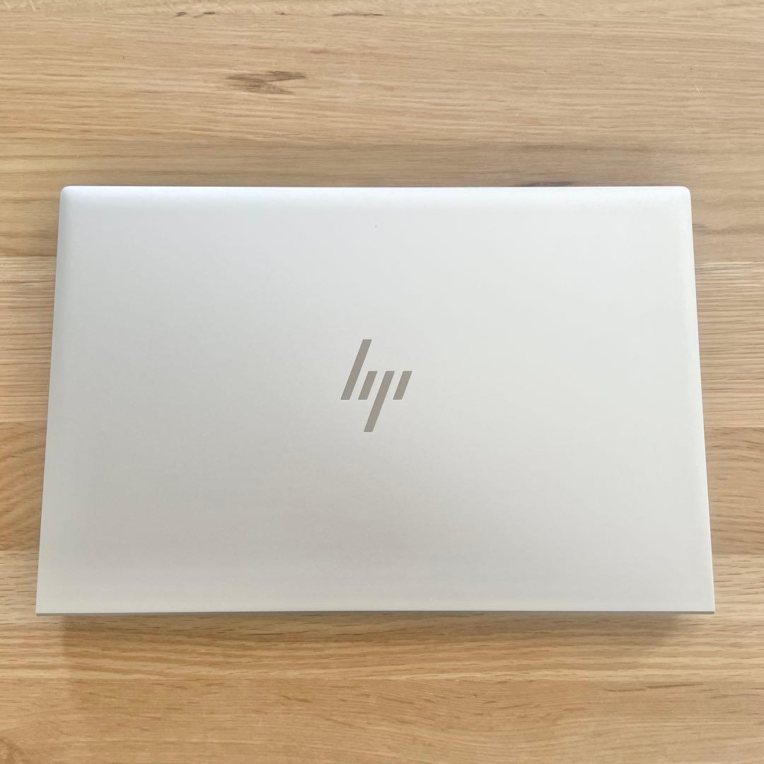 【極美品】HP EliteBook i7 2022年製 メモリ16 SSD512