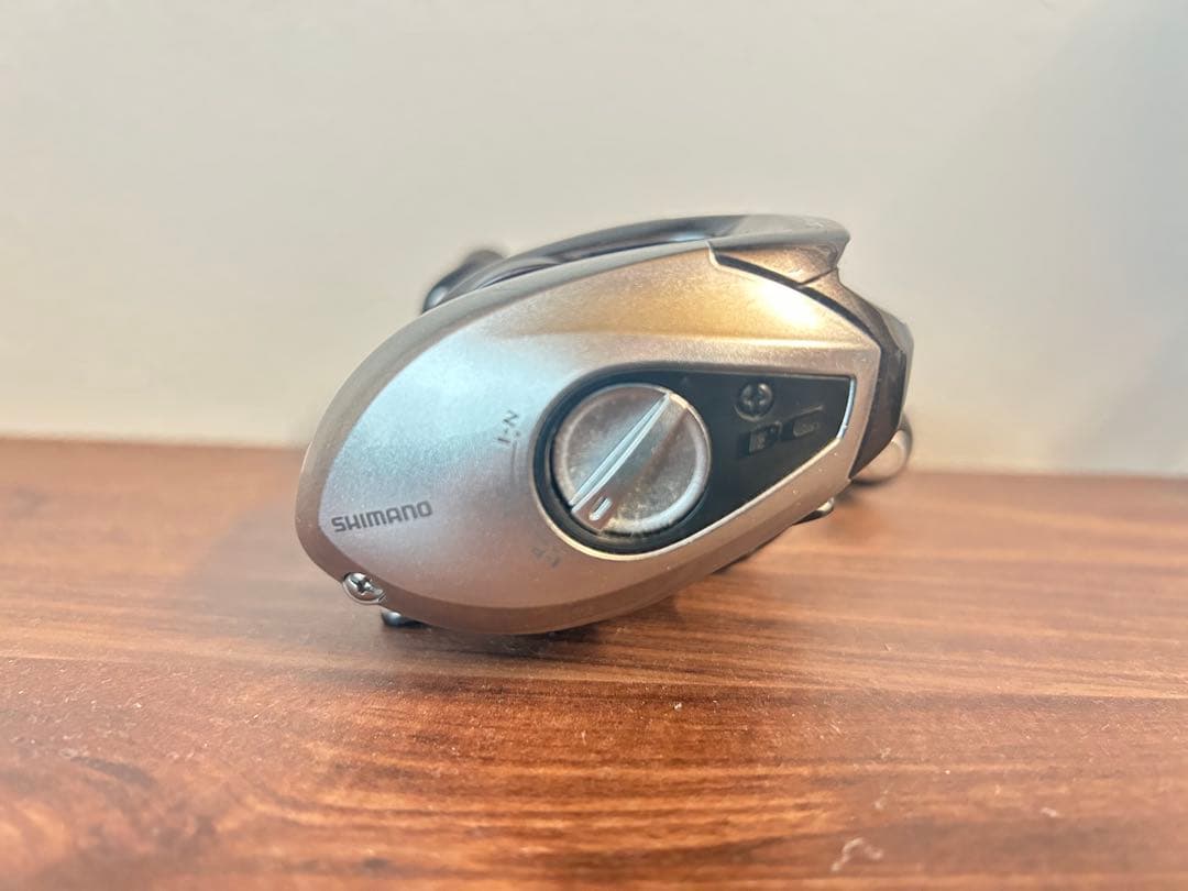 大幅値下げ　11Scorpion DC ベイトリール 左巻き　レフト　箱無し