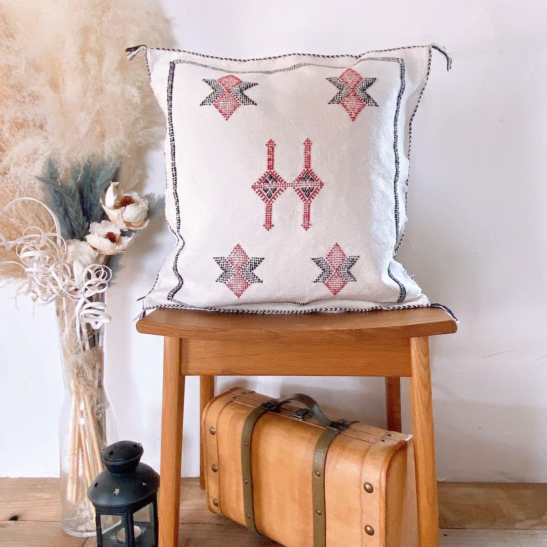 モロッコ製 カクタスシルク サブラ クッションカバー約45〜46×47〜48cm