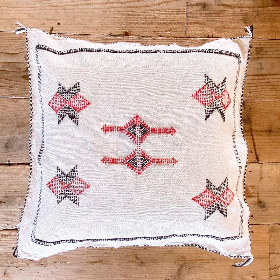 モロッコ製 カクタスシルク サブラ クッションカバー約45〜46×47〜48cm