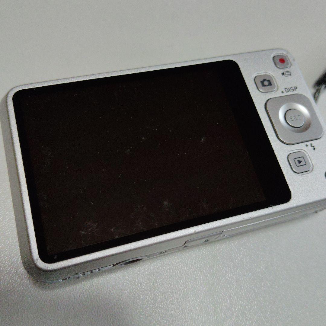 CASIO EX-Z800 シルバー デジカメ　デジタルカメラ