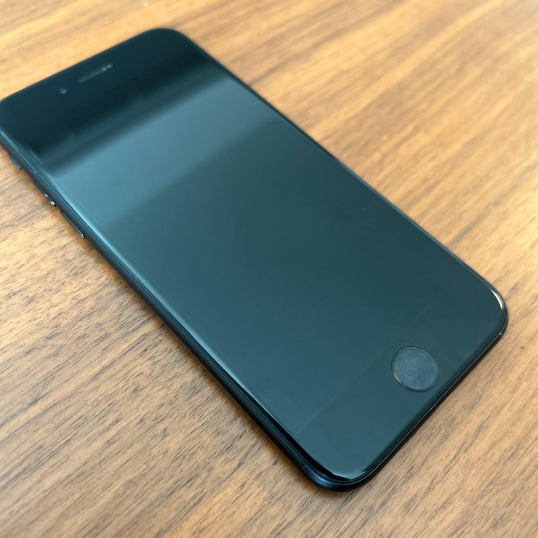 iPhone SE 第2世代 ブラック64GB SIMフリー