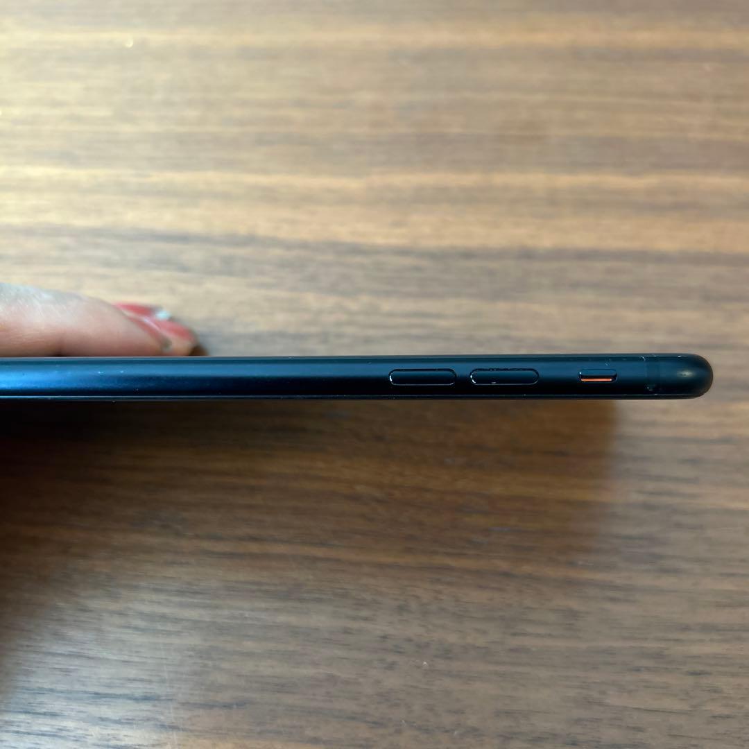 iPhone SE 第2世代 ブラック64GB SIMフリー