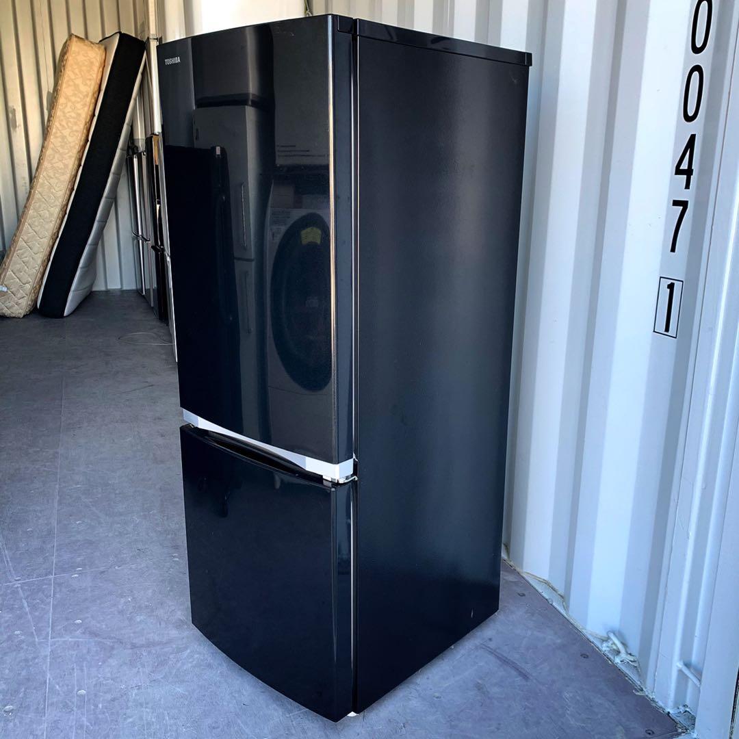 108取付無料！東芝スタイリッシュブラックおしゃれインテリア冷蔵庫！洗濯機