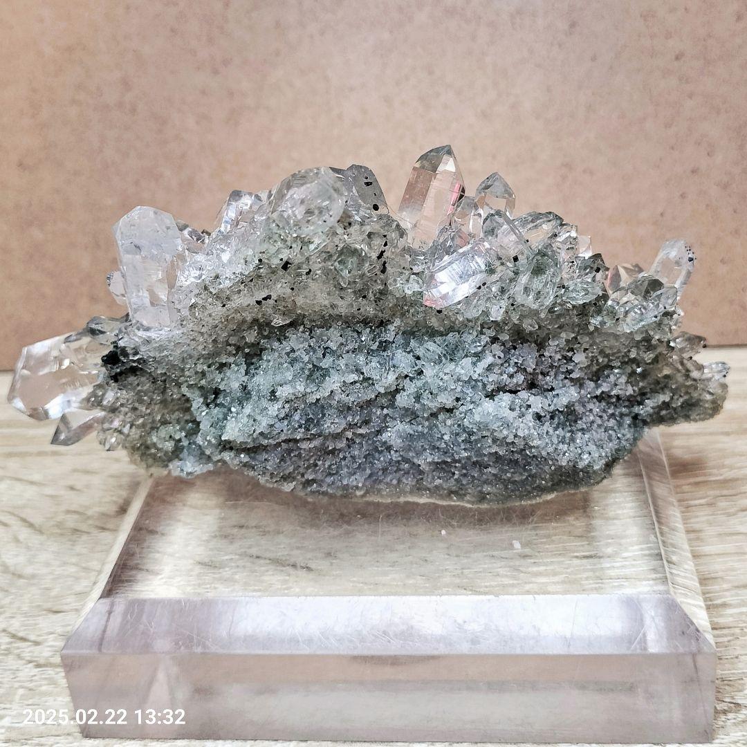 ちー ヒマラヤマニハール産水晶クラスター① ③