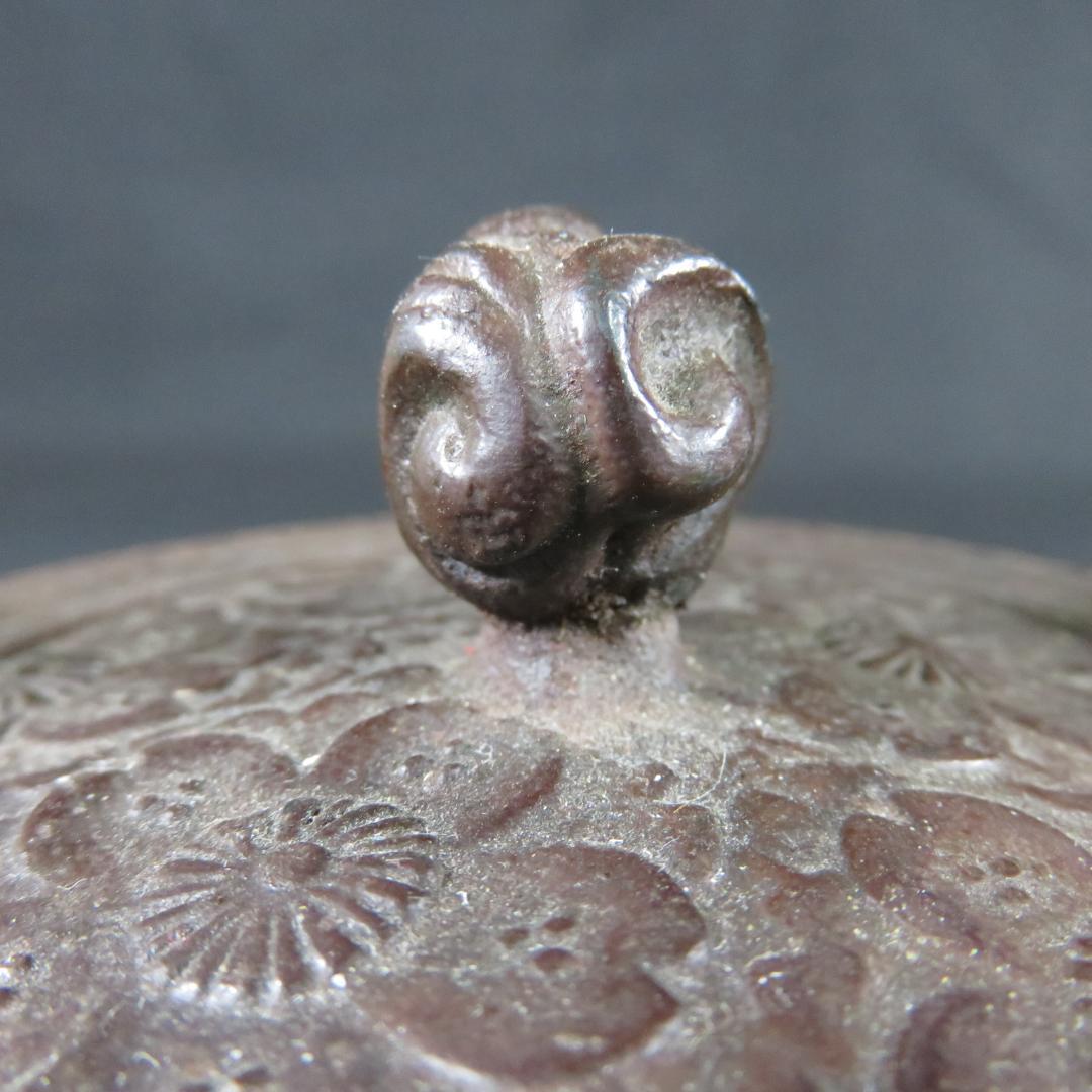 鉄瓶 花 雷文様 錆あり 鉄分補給 南部鉄器か