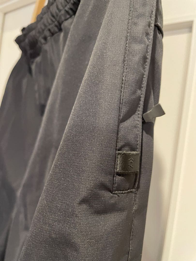 りゅうTECH WINDBREAKER GORE-TEXパンツのみ