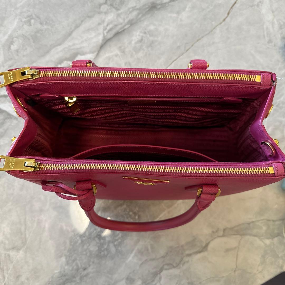 PRADA トートバッグ　ピンク