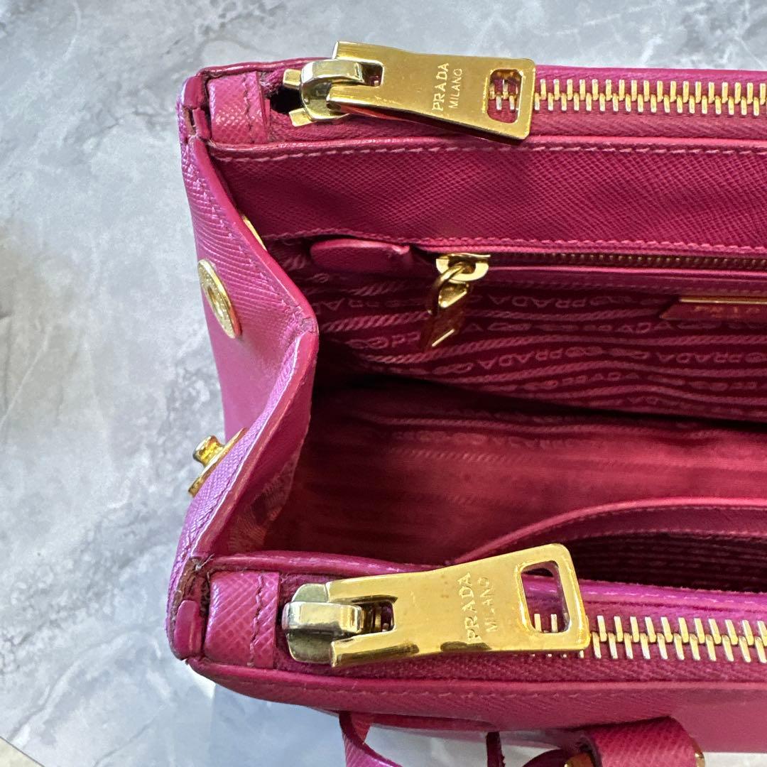 PRADA トートバッグ　ピンク