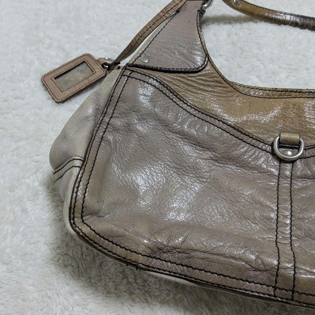 バッグ 00s Miu Miu archive Leather charm bag