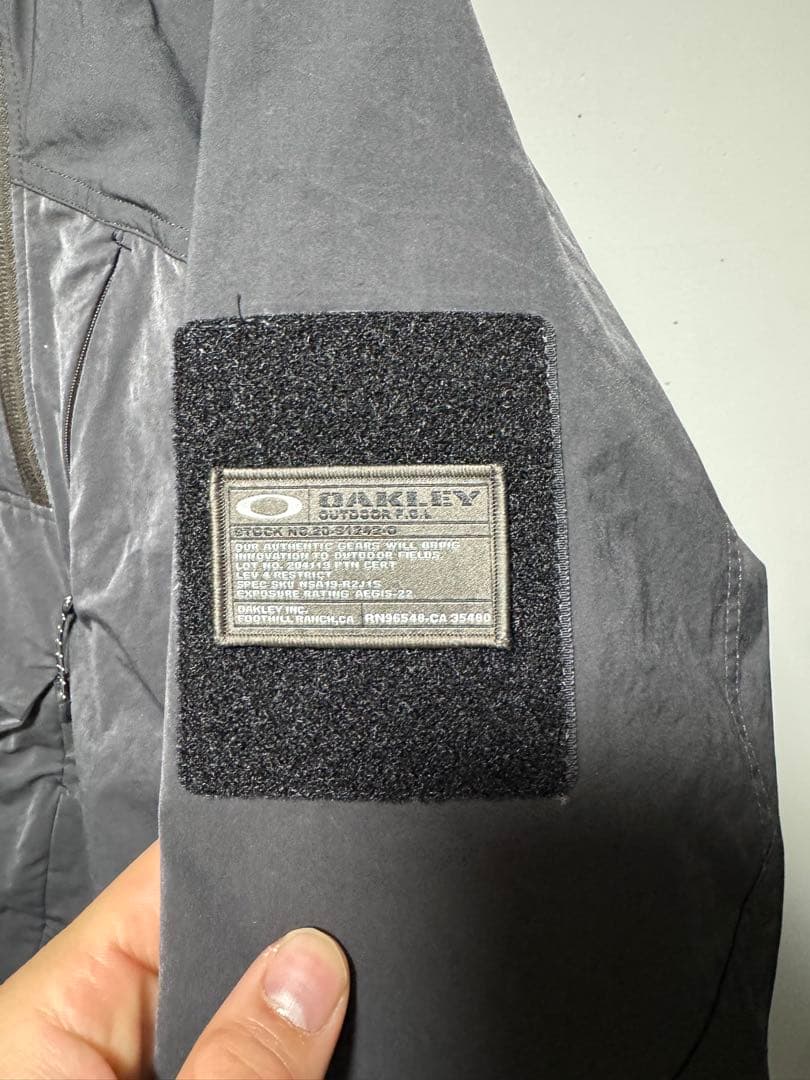 OAKLEY FGL STROKE ANORAK 4.7ジャケット