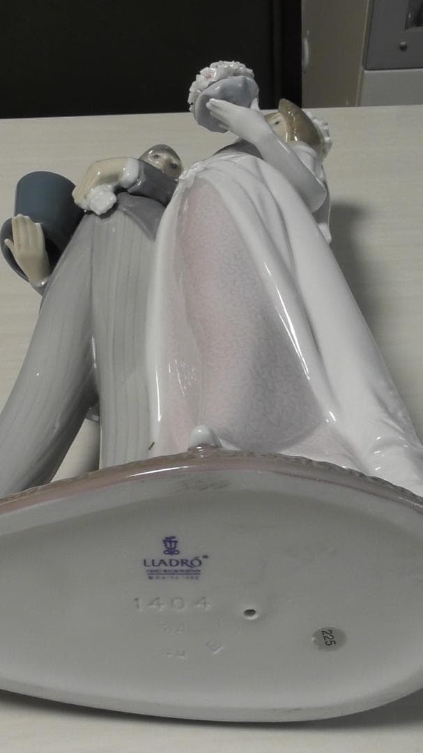 LLADRO　リヤドロ【尊い一日】　Ｈ＝31cm　リアドロ　インテリアＬ530