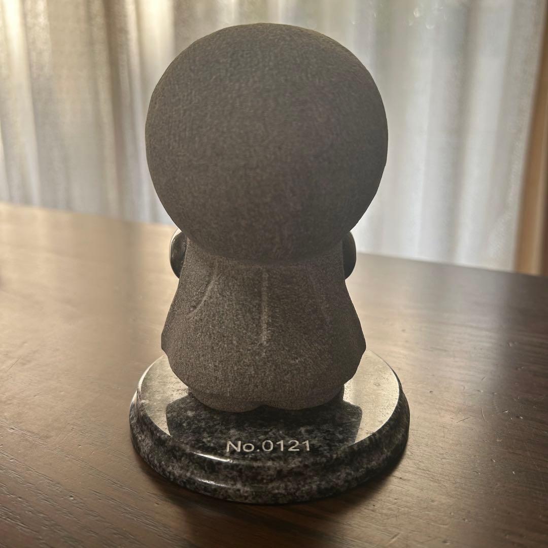 メロンパンナ　石像　御影石　No. 0121