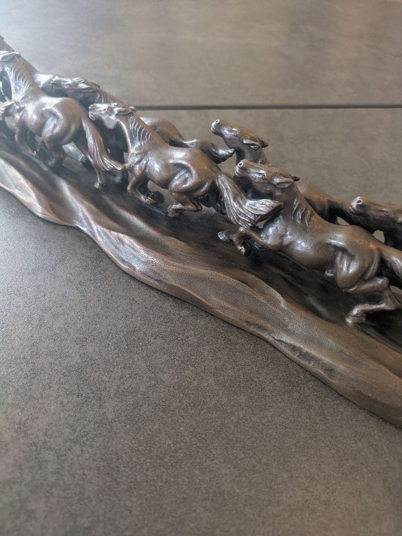 馬九行久 銅像 置物 ブロンズ製 競馬 記念品 縁起物 馬のオブジェ　午年