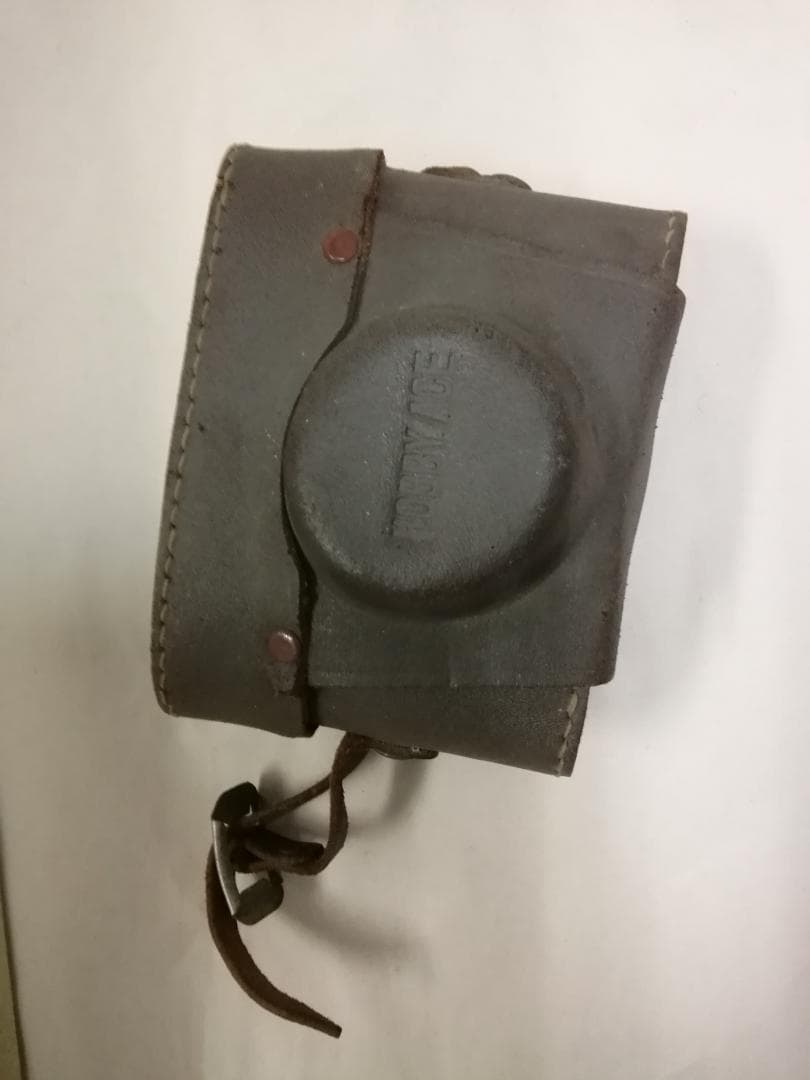 HOBBY-ACE  レザーのカバー付き　カメラ