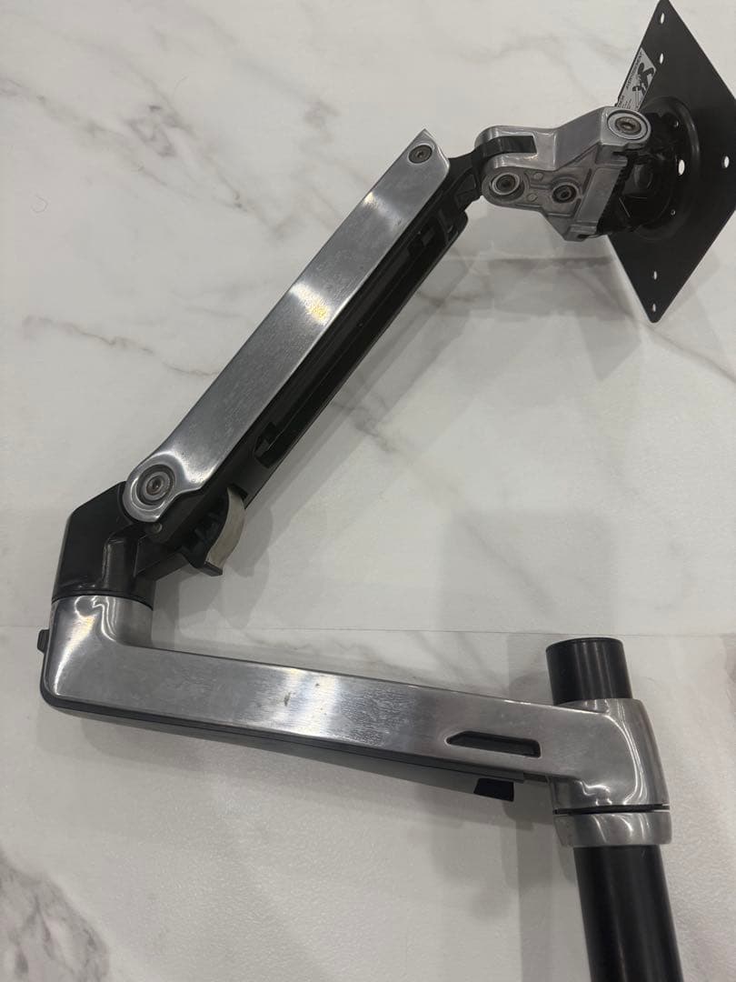 エルゴトロン　LX 調整可能 モニターアーム アルミニウム製