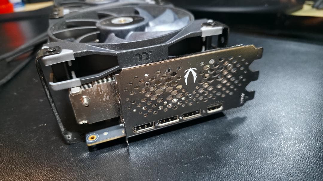 【完動品】ZOTAC RTX4090 TRINITY OC カスタムファン付き