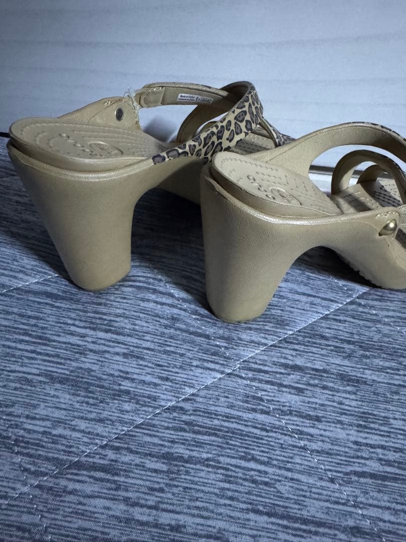 新品　クロックス　サイプラス　レオパード　W8 24cm