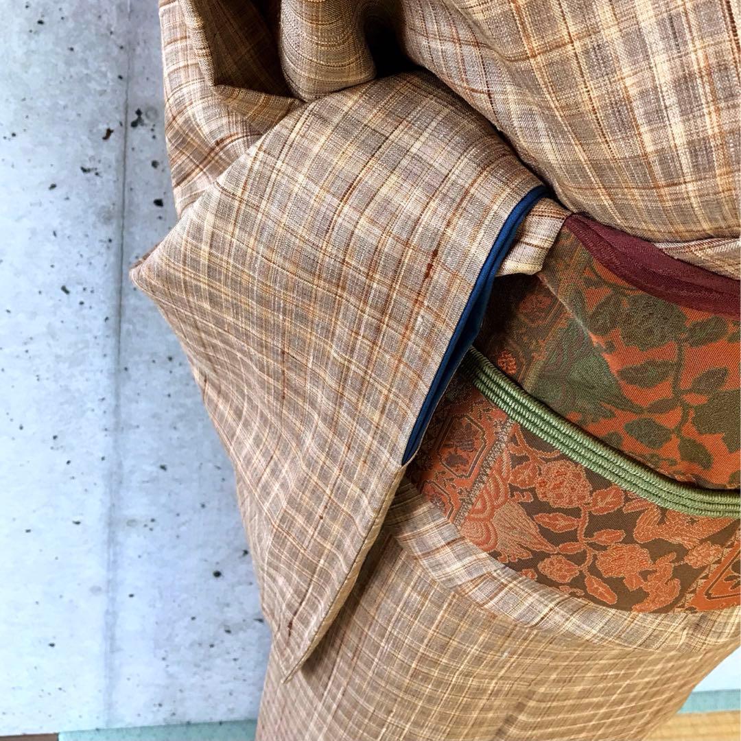 正絹　風合いのある上質な紬お着物　格子柄　袷