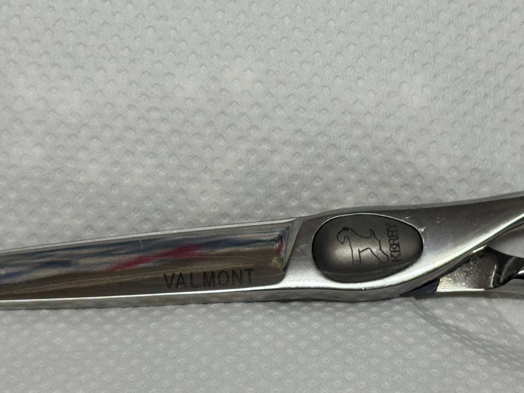 ケリー（KERRY）製のストレートシザー 型番：WCX-700