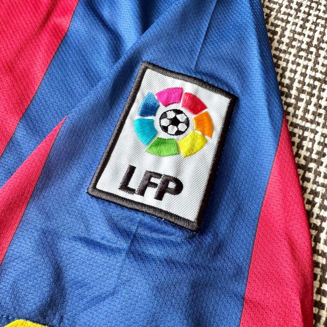 【３冠モデル＆フルパッチ仕様】リオネル・メッシ ＃１０ FCバルセロナ