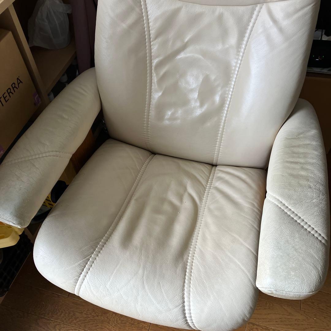 EKORNES クリーム色 1人掛けソファ 回転式 エコーネスストレスレスチェア