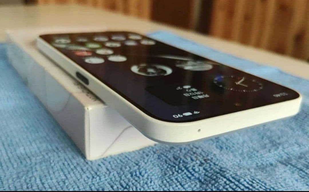 Nothing Phone 2a 12gb+256gb SIMフリー おまけ有り