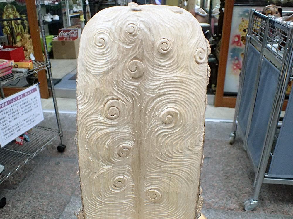 【仏像】観世音菩薩＿木彫り(2,382g)