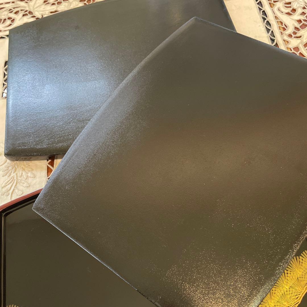 天然木　漆塗り　沈金　折敷　小膳　三枚