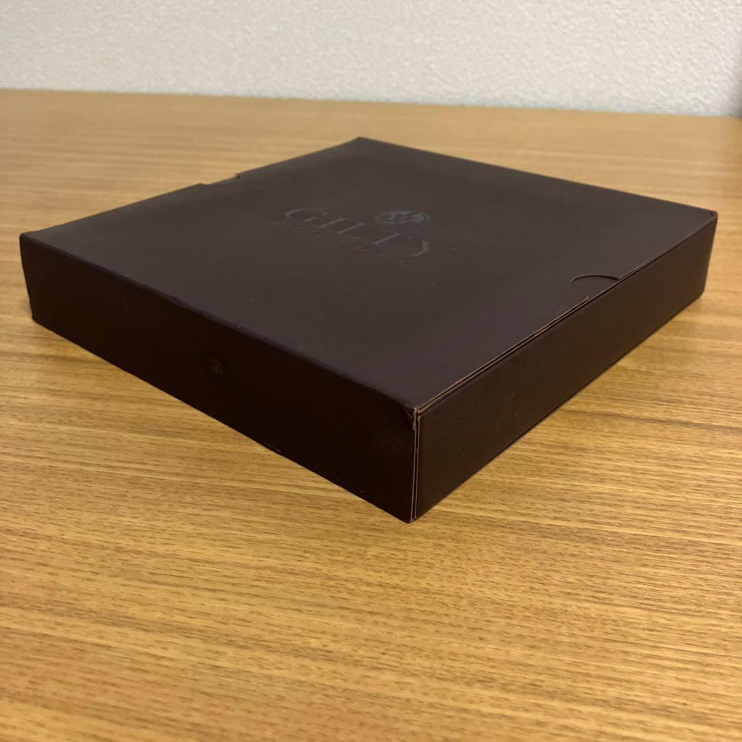 GILTY COUTURE iPod Shuffle 2G ゴールドケース