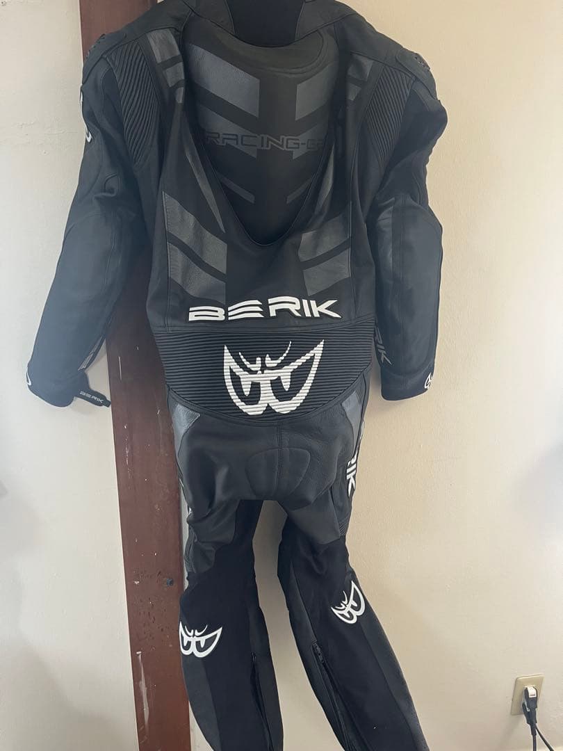 ベリック2.0（Lサイズ）ツナギ（膝パット付）