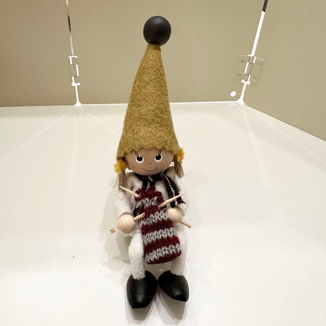 ノルディカ ニッセ クリスマスを待ちのぞむニッセ 2体セット　ベンチ付き